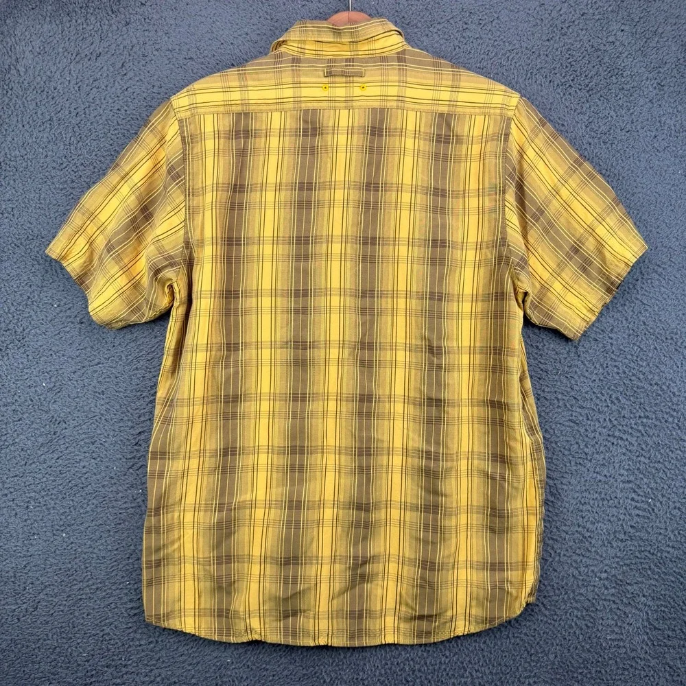 The North Face Mens Medium Yellow Plaid Short Sleeve Button Up Hiking Shirt‎